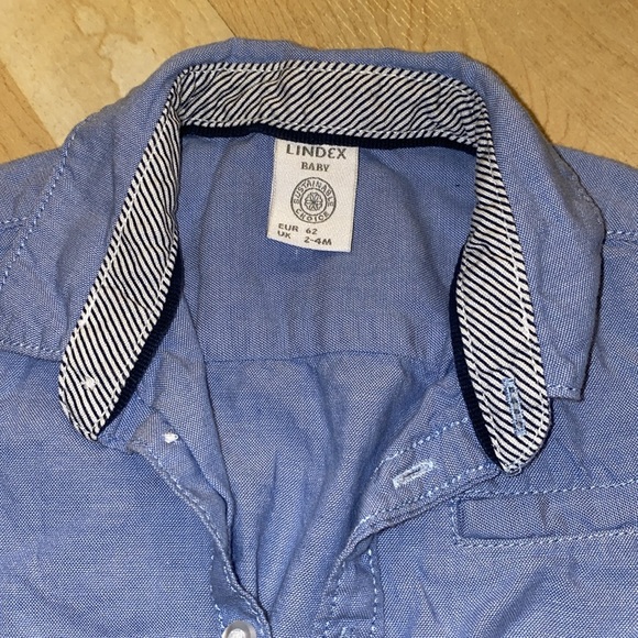 Lindex baby long sleeve light blue button onesie down - 2-4 months - Picture 2 of 2